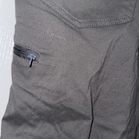 Wrangler Mens Cargo Shorts Size 40 Gray Stretch Relaxed Fit Lightweight Outdoor - Picture 6 of 9